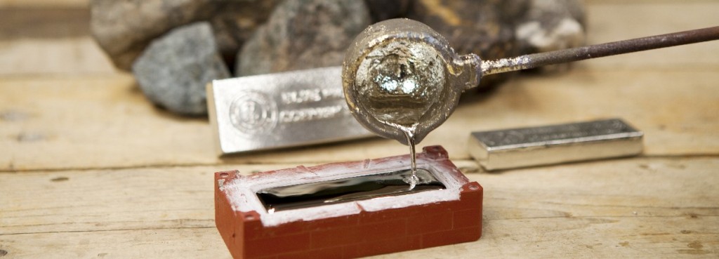 Pouring a Cornish tin ingot